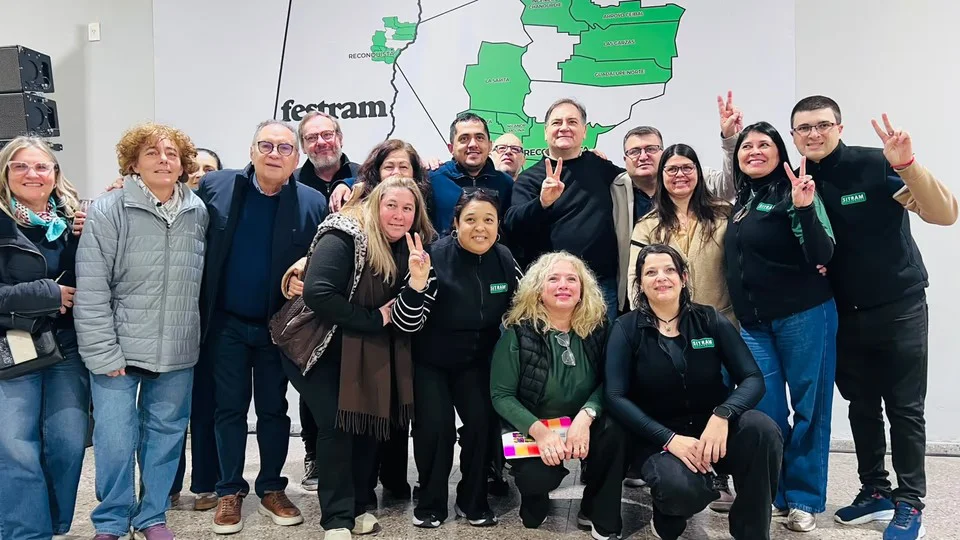 Kicillof encabezó un plenario de MDF en Santa Fe.