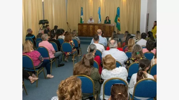 Carrera: “Esta gestión tuvo como uno de sus ejes principales a la educación”
