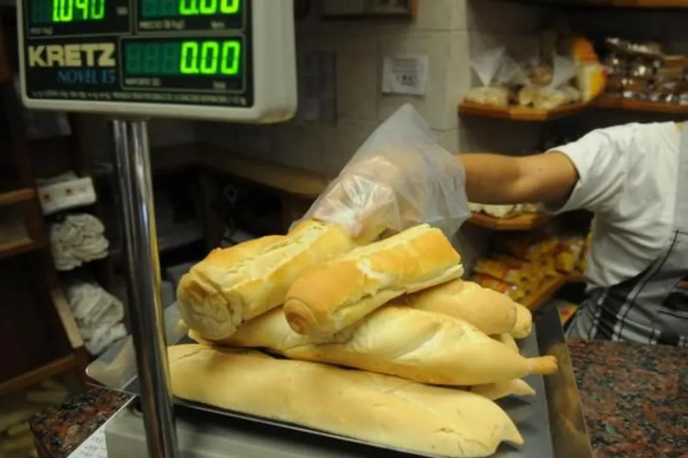 Por la inflación, el Municipio de Hurlingham subsidia el pan