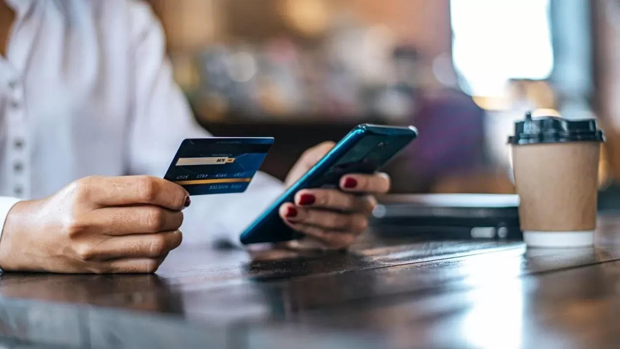 Crecen las apuestas online entre estudiantes secundarios y advierten sobre los riesgo de adiccion