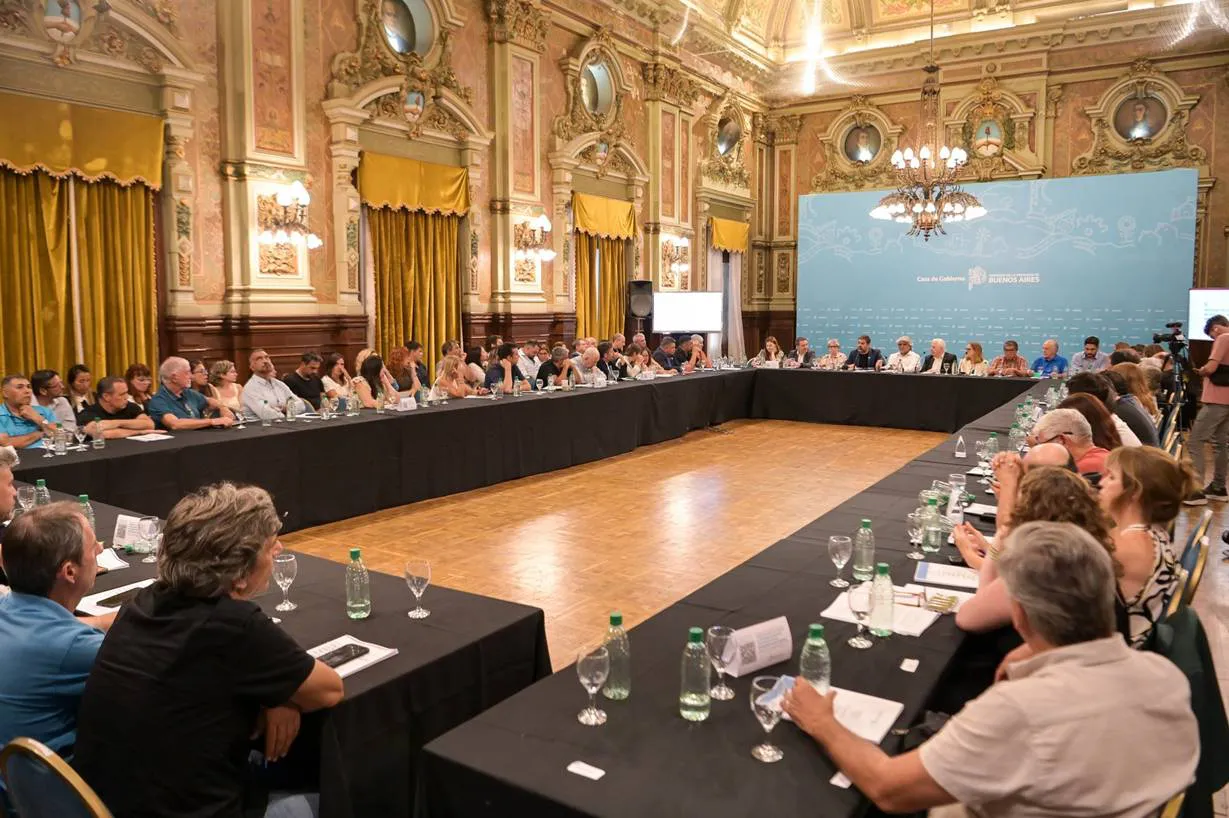 Presentación del informe técnico-político bonaerense sobre la reforma laboral