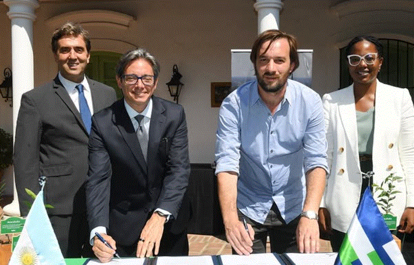 Mancini se comprometió con un amiente más sustentable.