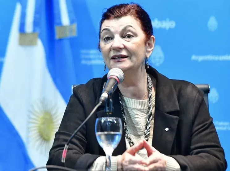 Diputados retoma el miercoles el debate en comision sobre reduccion de la jornada laboral