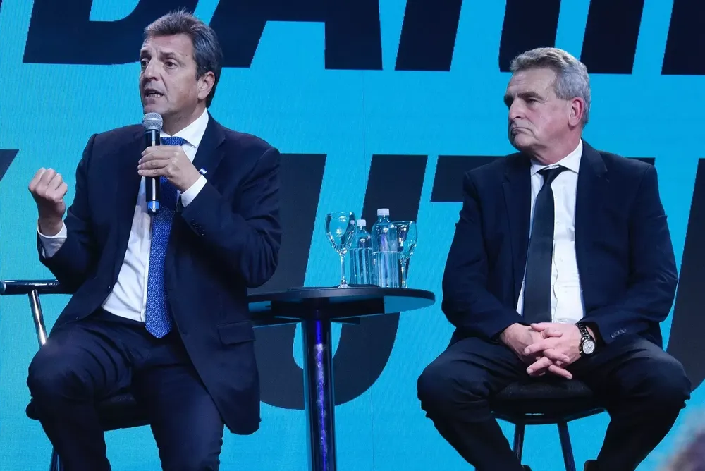 Gabriel Katopodis: “Ellos tienen una actitud absolutamente especulativa, violenta, de apriete, en un momento delicado”