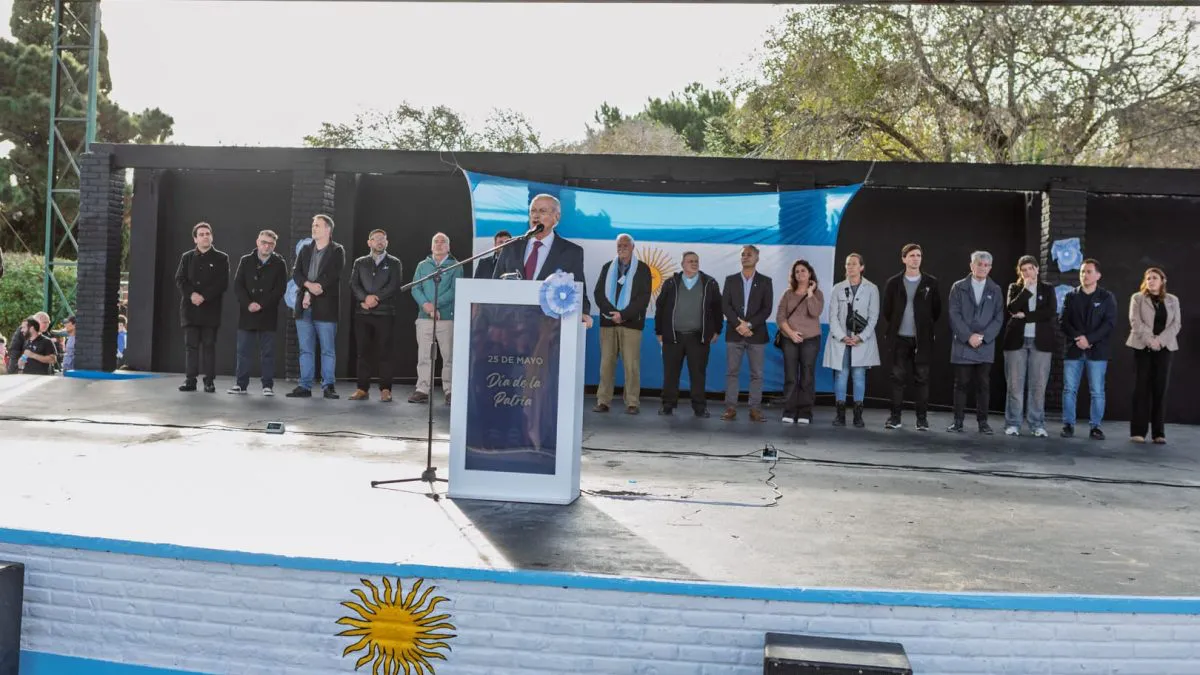 La Costa conmemoró un nuevo 25 de Mayo.