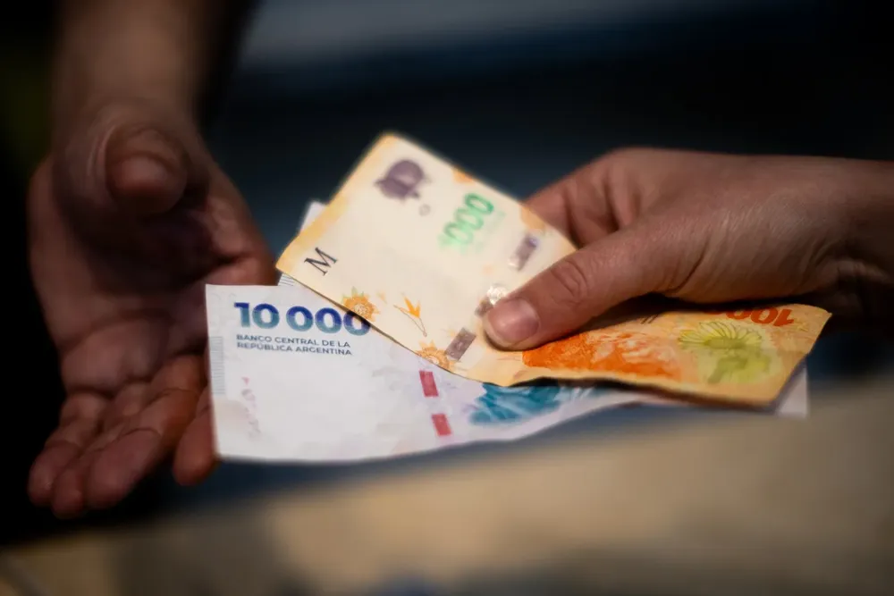 Incertidumbre y pérdida de poder adquisitivo cómo afecta el estrés financiero a la mayoría de los argentinos