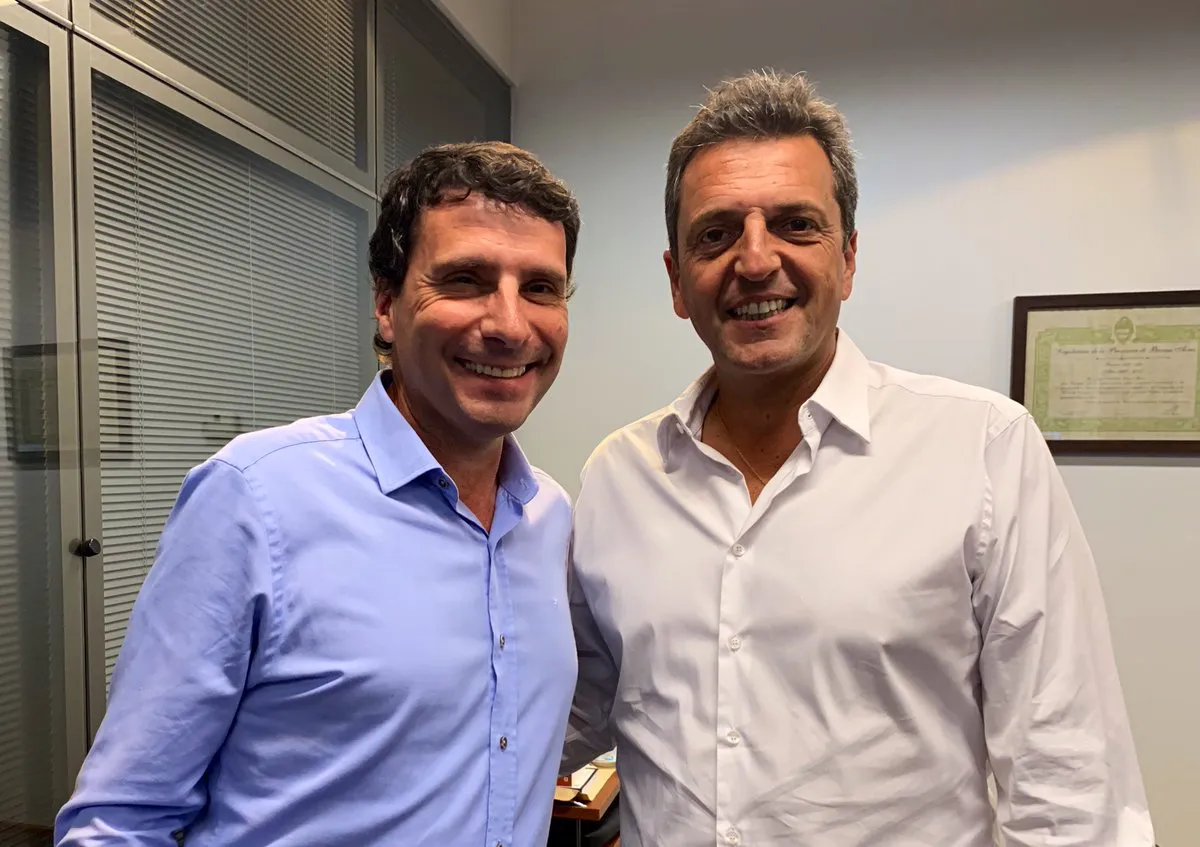 Franco La Porta recibe a Sergio Massa en San Miguel