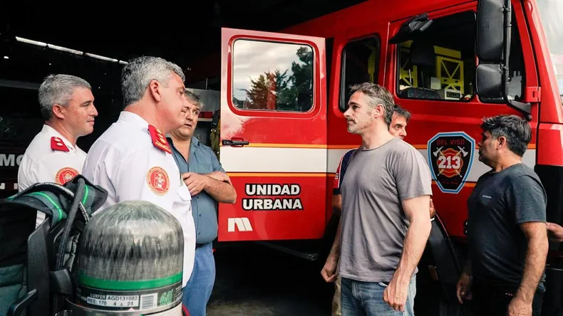 Achával inauguró el nuevo destacamento de Bomberos de Del Viso