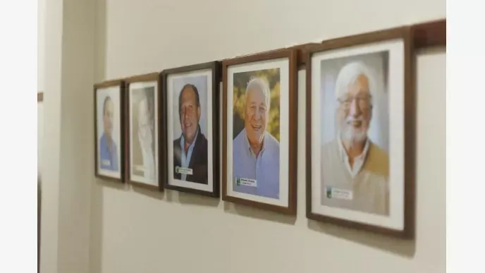 Spinolo asumió como intendente en Tres Lomas: “Gobernaremos con prudencia y mesura”