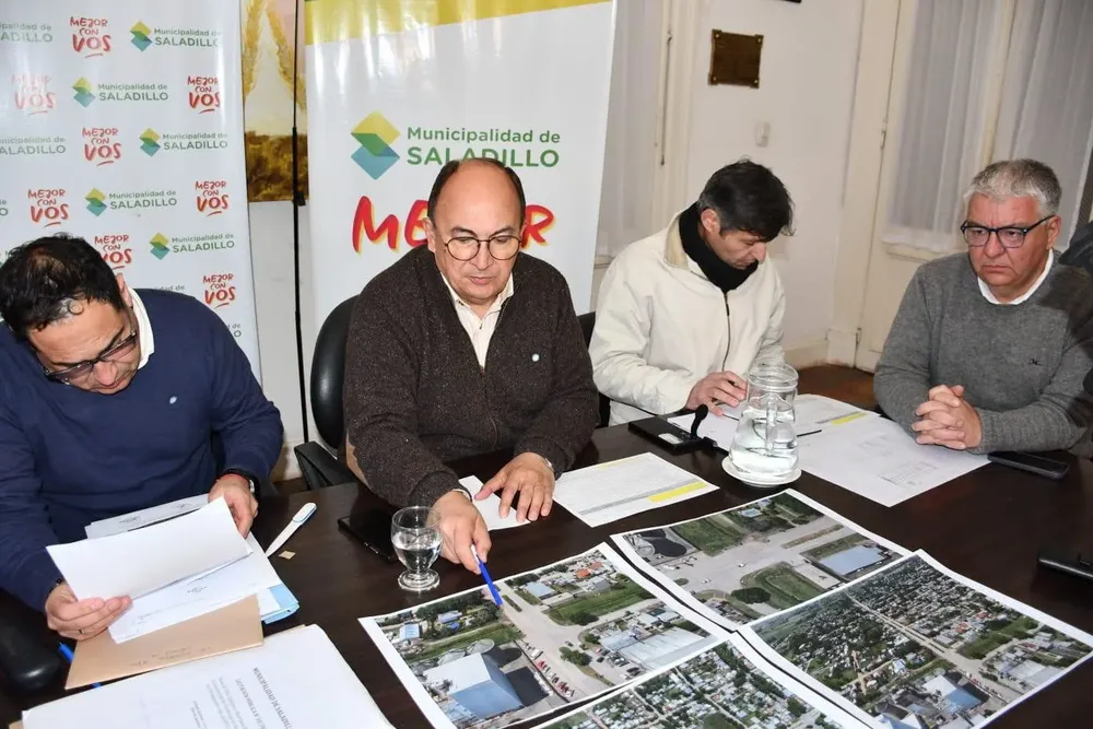 Trascendente reunión entre el Intendente de Saladillo y al Decano de la Facultad de Ingeniería de la UNLP 23