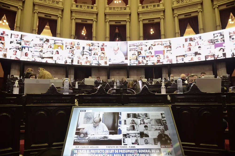 Tras 15 horas de debate, Diputados aprueba con 139 votos en general el Presupuesto 2021