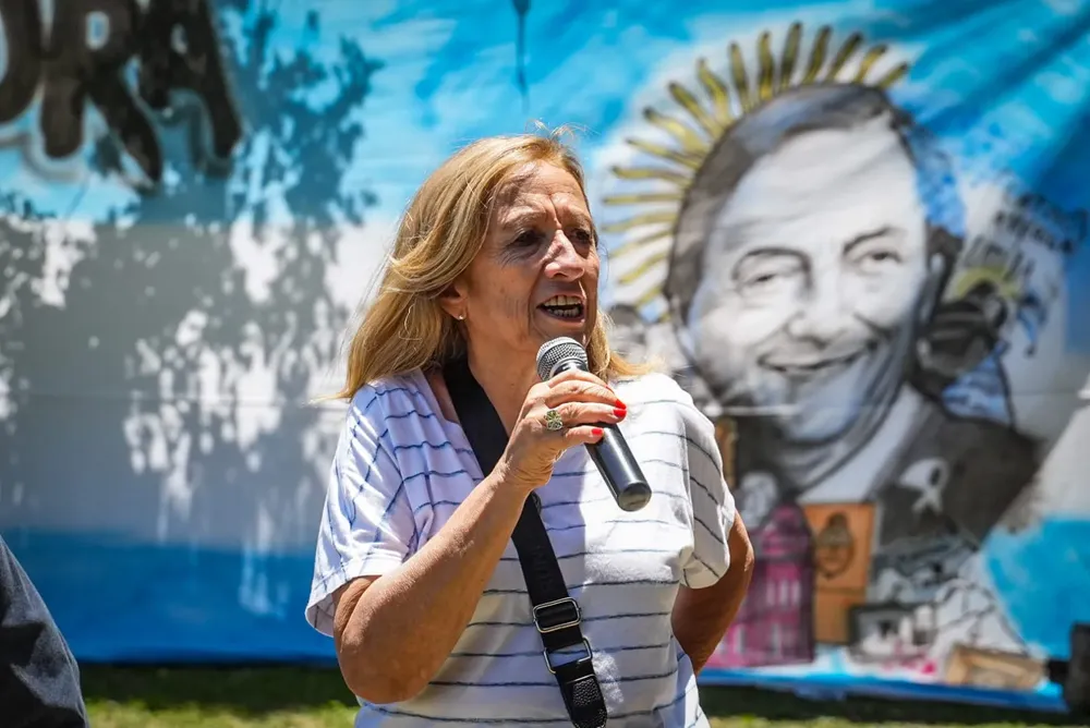 María Rosa Martínez, senadora de UP