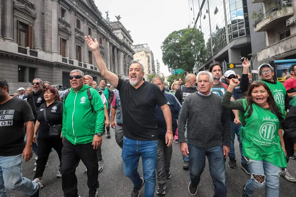 Aguiar le envió un duro mensaje a Sturzenegger.