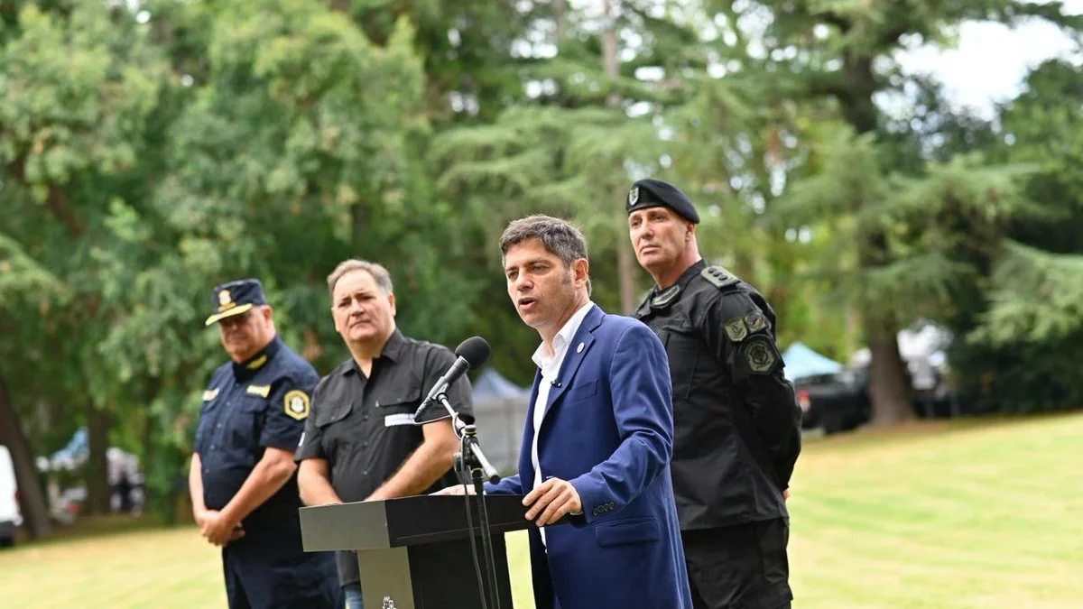 Axel Kicillof y Javier Alonso.