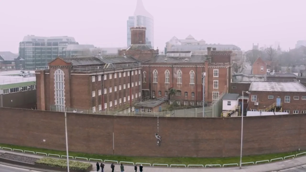 Cárcel Reading Oscar Wilde Bansky Cárcel Reading Oscar Wilde Bansky