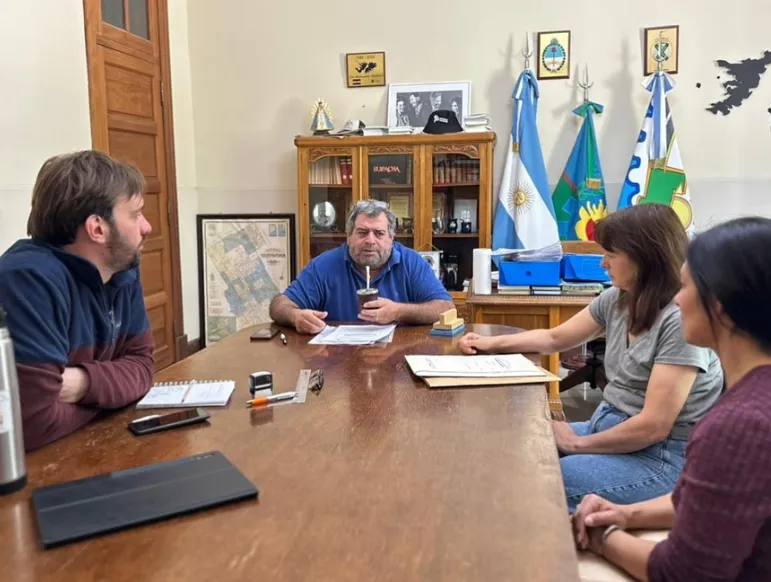 Mancini se reunió con vecinos