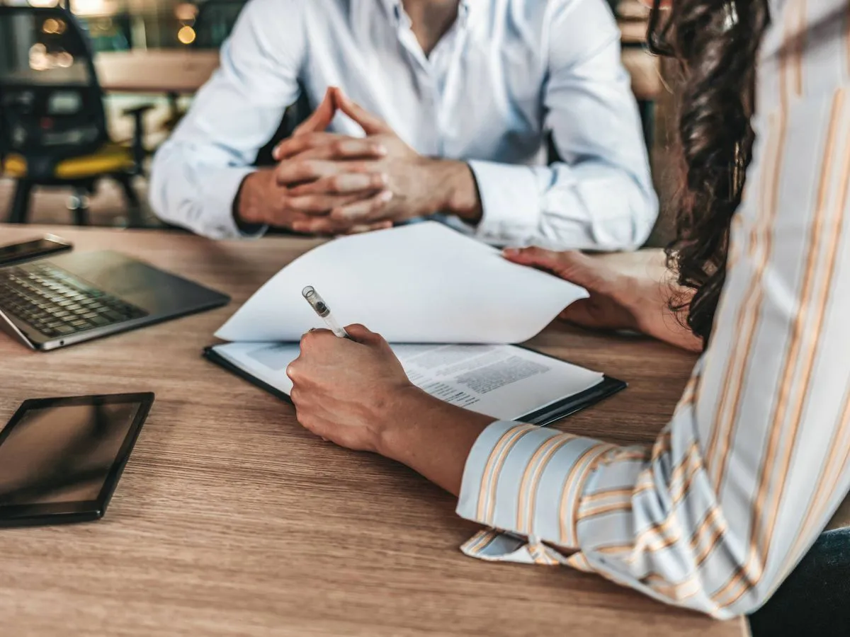 Entrevista laboral, búsqueda de empleo