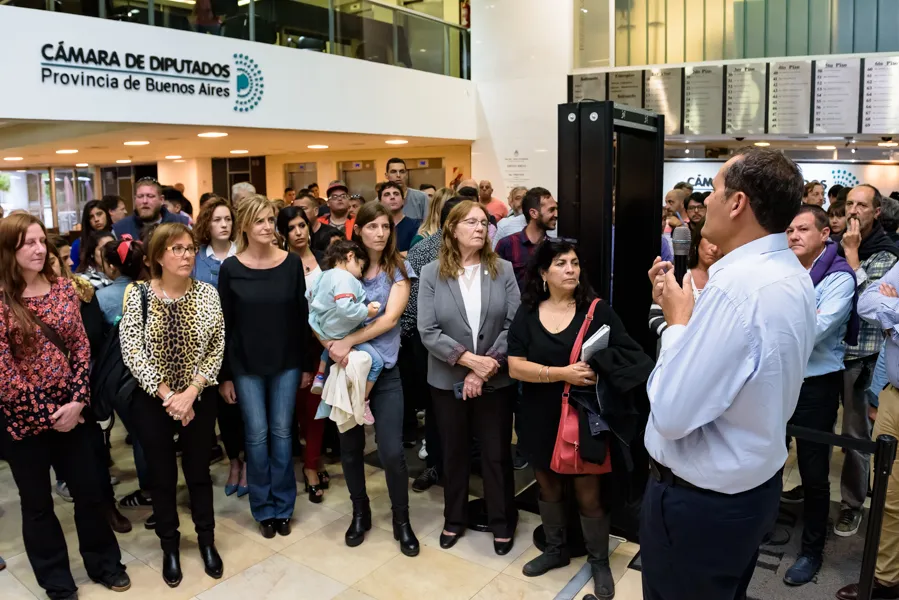 El diputado Escudero promueve una exposición de arte sobre Evita