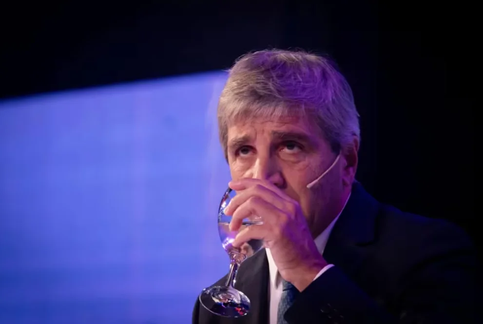 Luis Caputo.