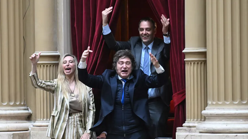 Milei Milei Adorni Congreso