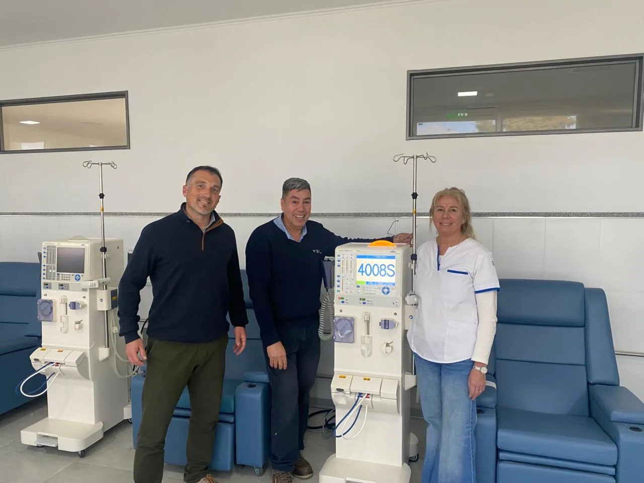 FUERON INSTALADAS LAS MÁQUINAS DE DIÁLISIS EN EL CENTRO NEFROLÓGICO Y ONCOLÓGICO DE GENERAL PINTO