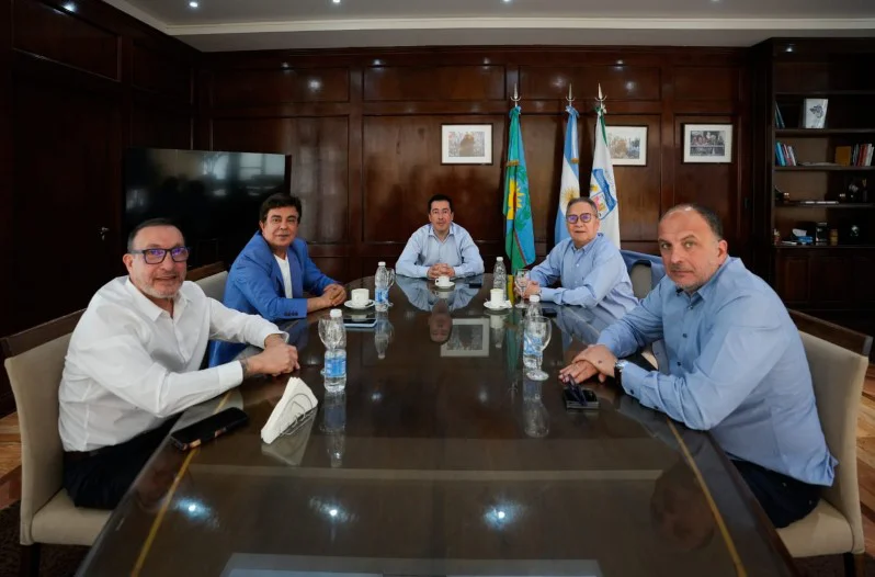 Nardini se reunió con Espinoza, Descalzo, Garate y Vivona.
