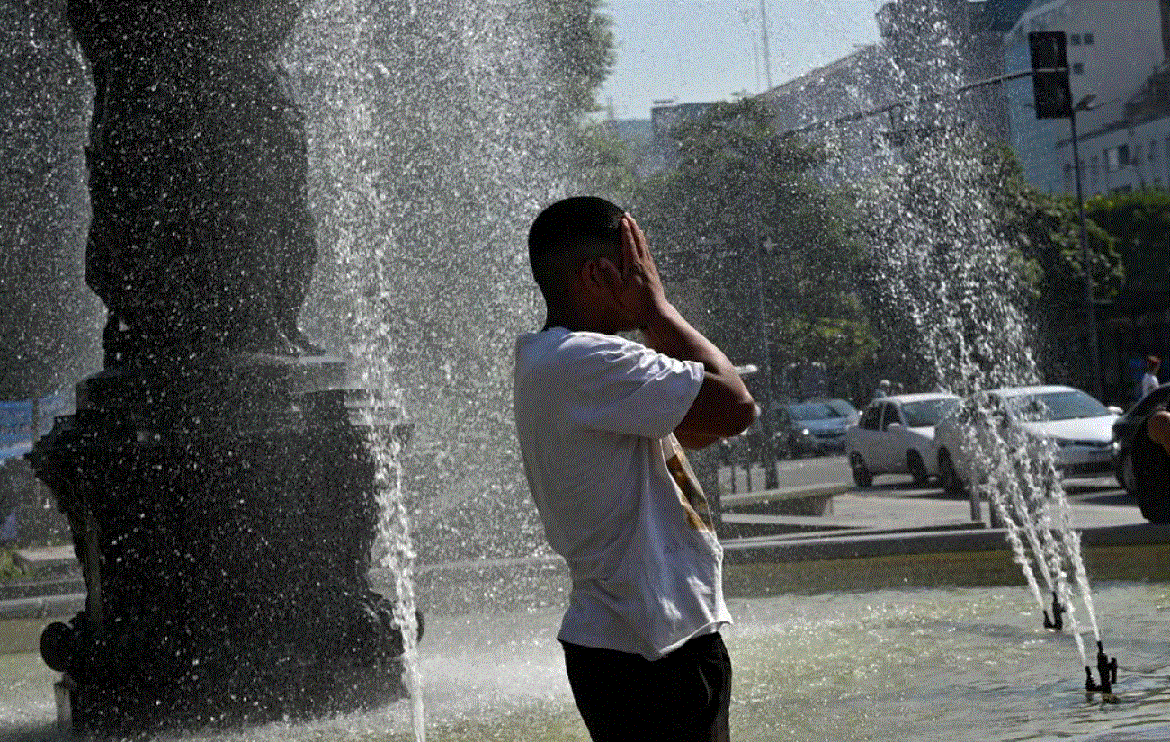 La ola de calor no da tregua en la Argentina.