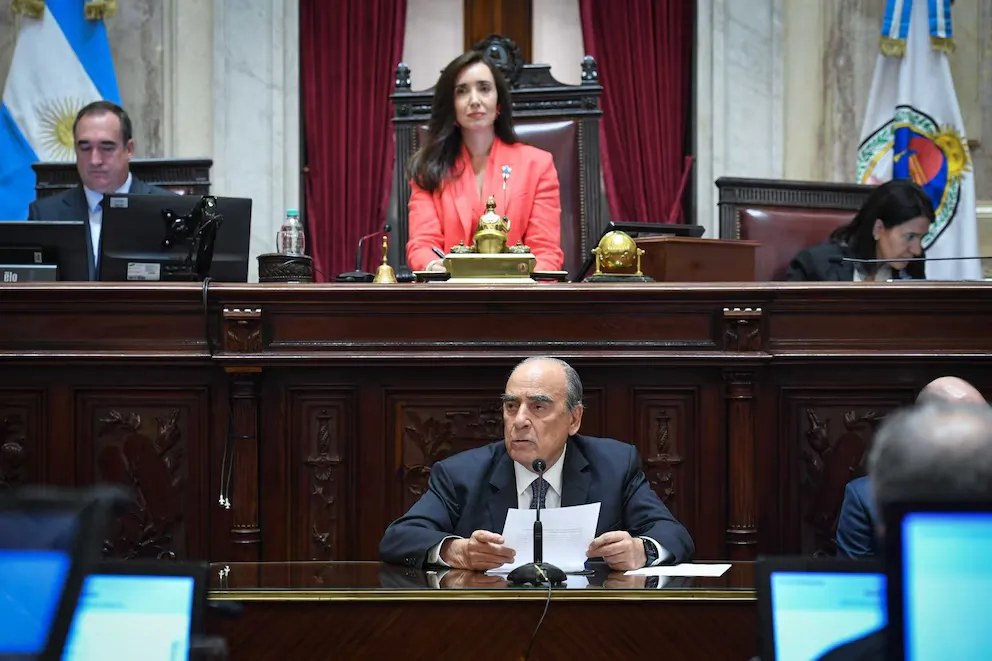 Guillermo Francos en el Senado