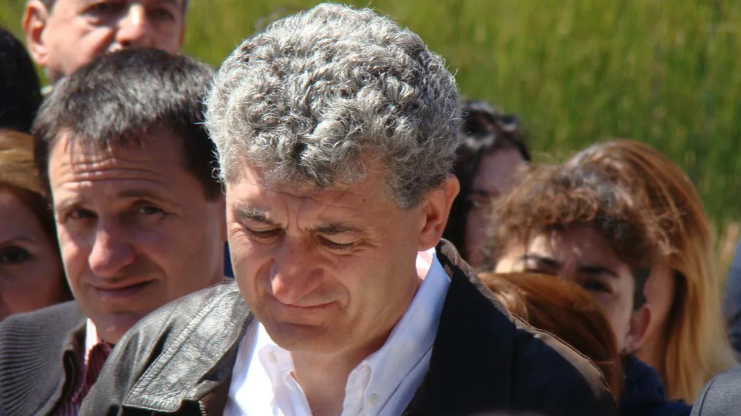 Cimbronazo por la denuncia a Barrera por supuesta malversación de fondos