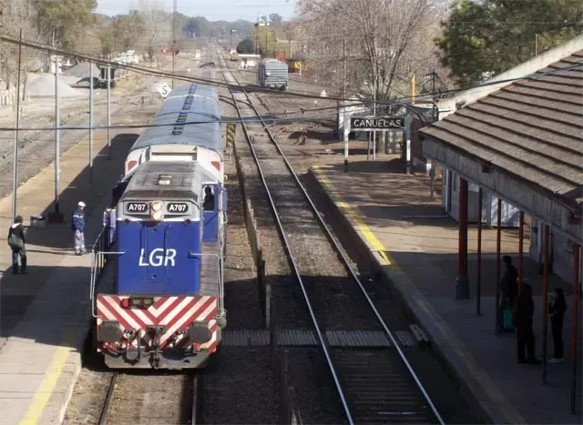 Avanzan las obras en el ramal ferroviario Merlo-Lobos con una inversión de $ 909 millones