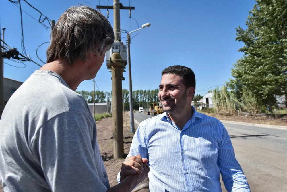 Egüen recorrió obras en 25 de Mayo.