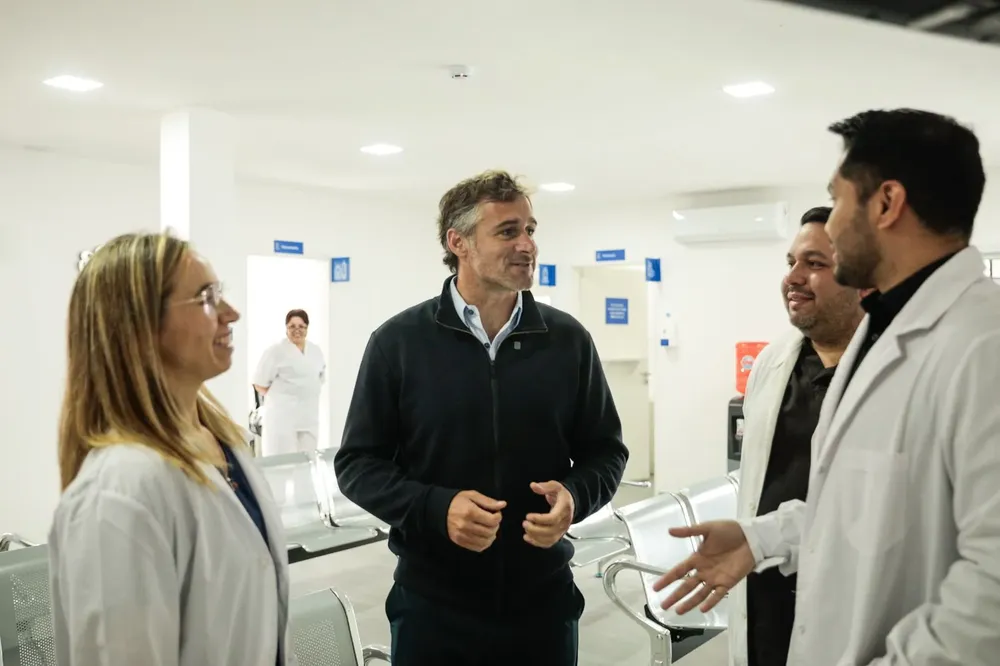 Achával inauguró los nuevos Policonsultorios de Tribarrial 2