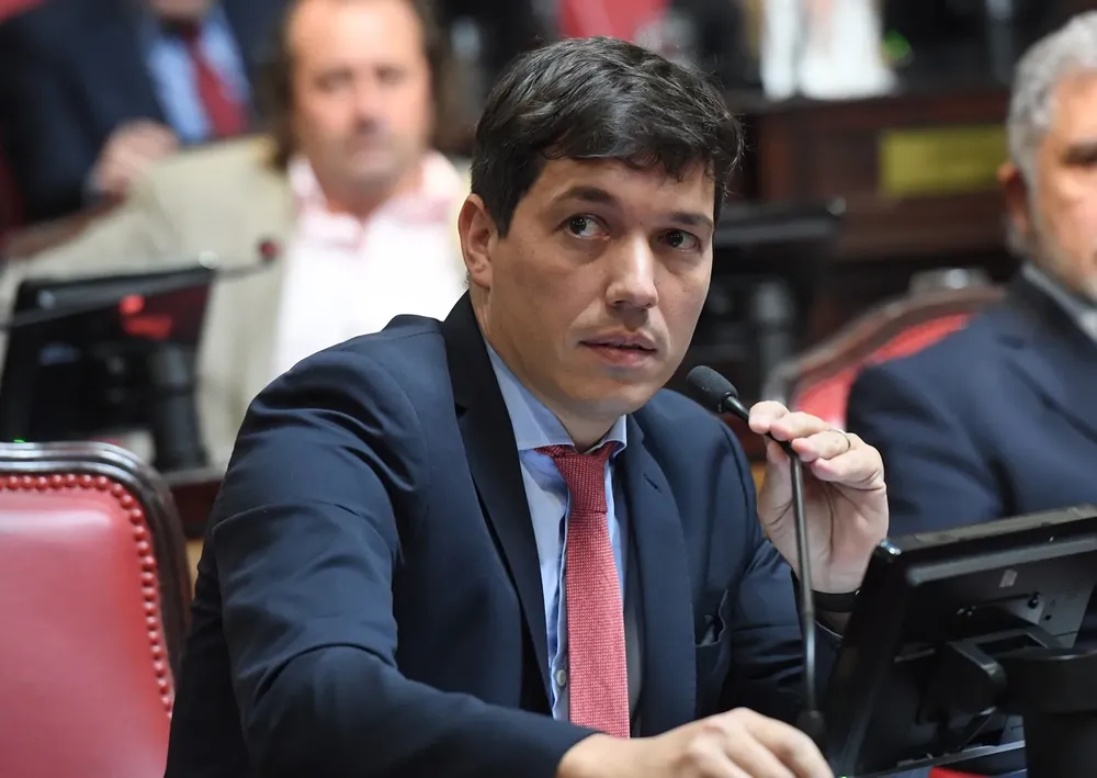 ENTREVISTA: Bozzano dice que en Cambiemos “pasaron de ser liberales a ser un Estado Interventor”