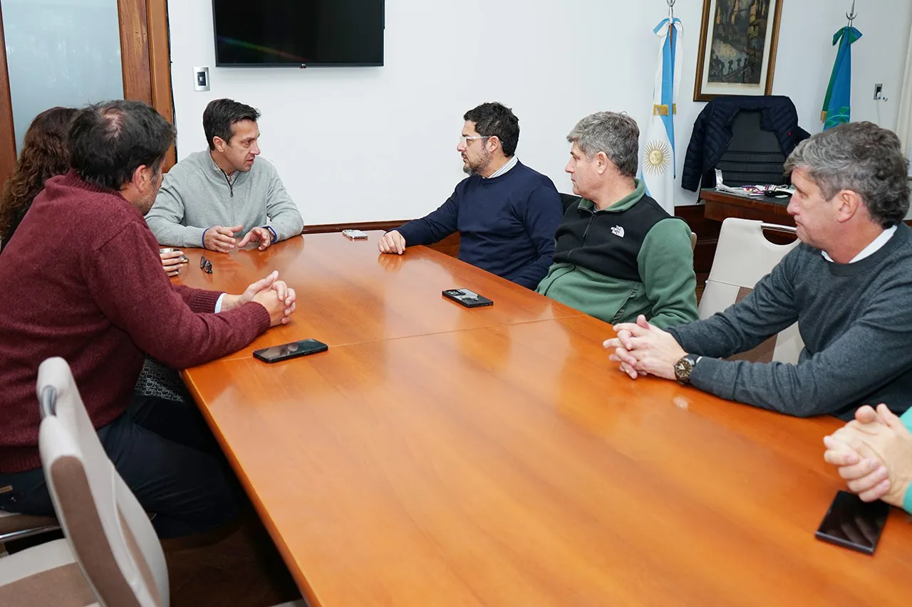 El Intendente se reunió con la Cámara Comercial para seguir mejorando el proceso de habilitaciones
