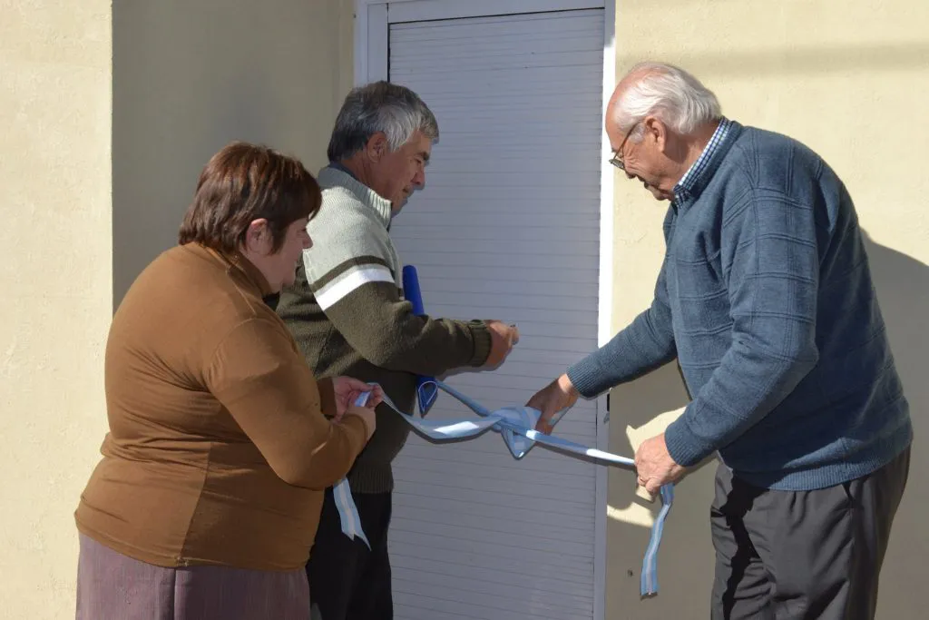 Roberto Álvarez ratificó su compromiso con la realización de viviendas