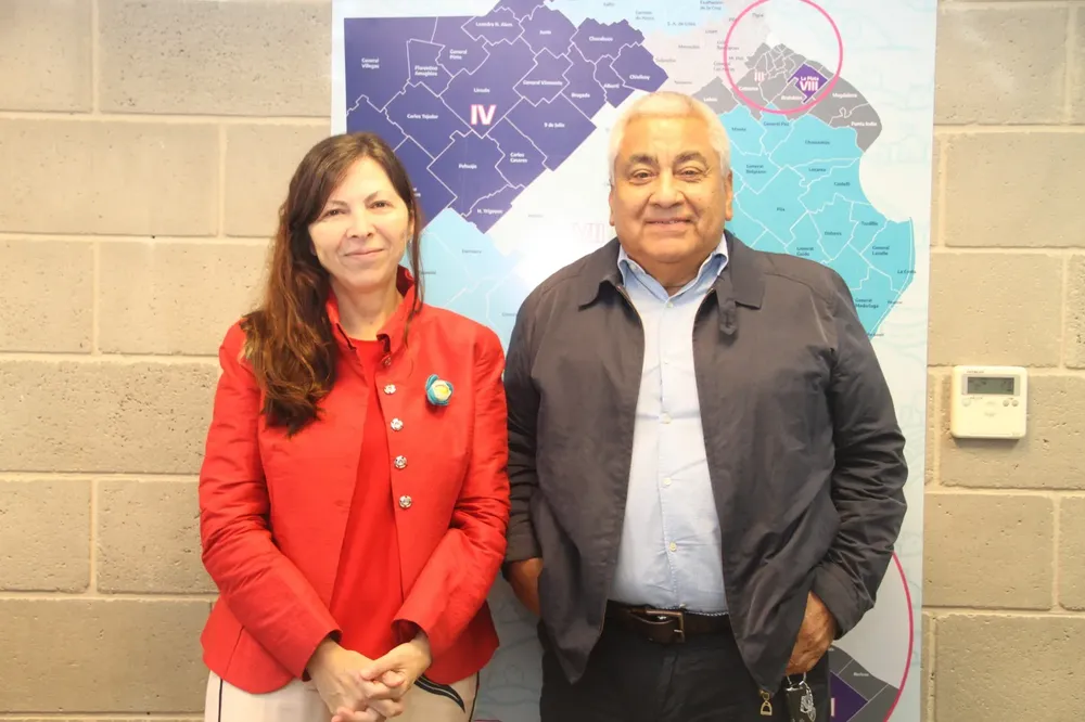 Salazar se reunió con Batakis.