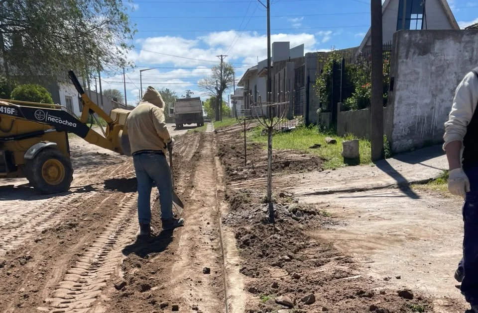 Obras de cloacas en Necochea y Quequén para avanzar con servicios básicos en los barrios 3