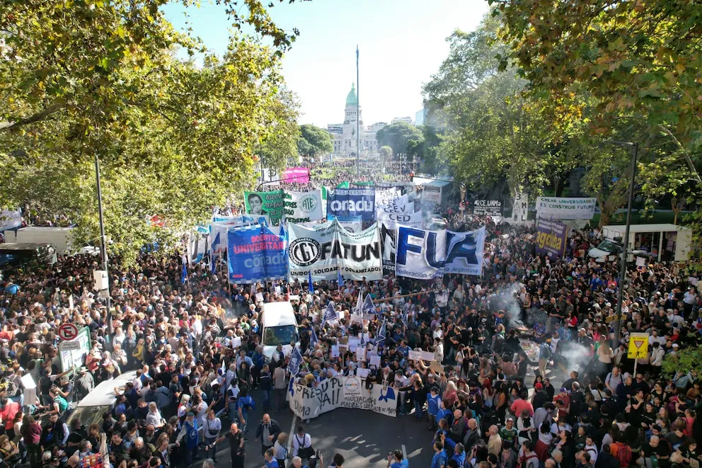 Marcha universitaria