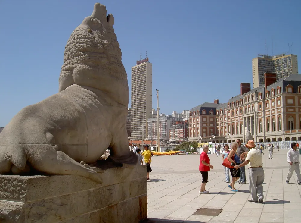 Las actividades en Mar del Plata no cesan.