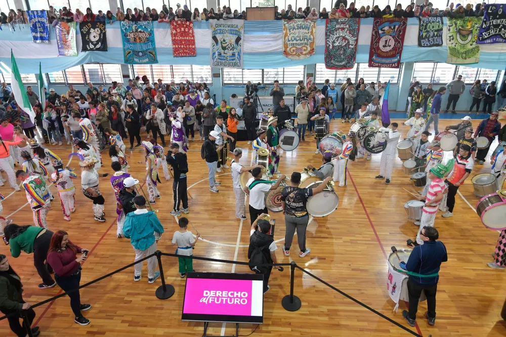 Kicillof: “Es la educación, el trabajo y la cultura popular lo que aleja de las drogas a los pibes”