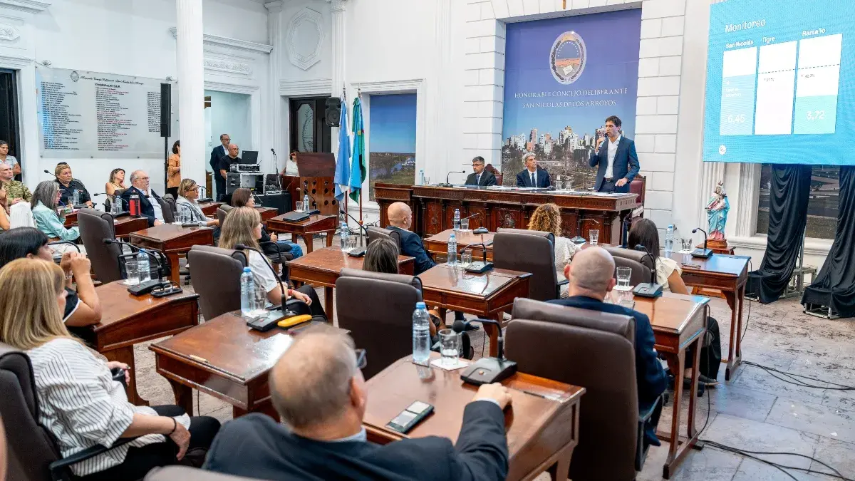 Passaglia abrio sesiones en San Nicolás.