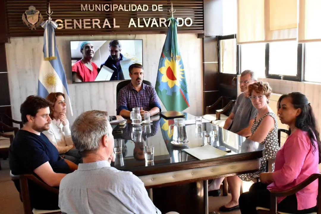 El convenio permitirá la radicación de una escuela de campo.