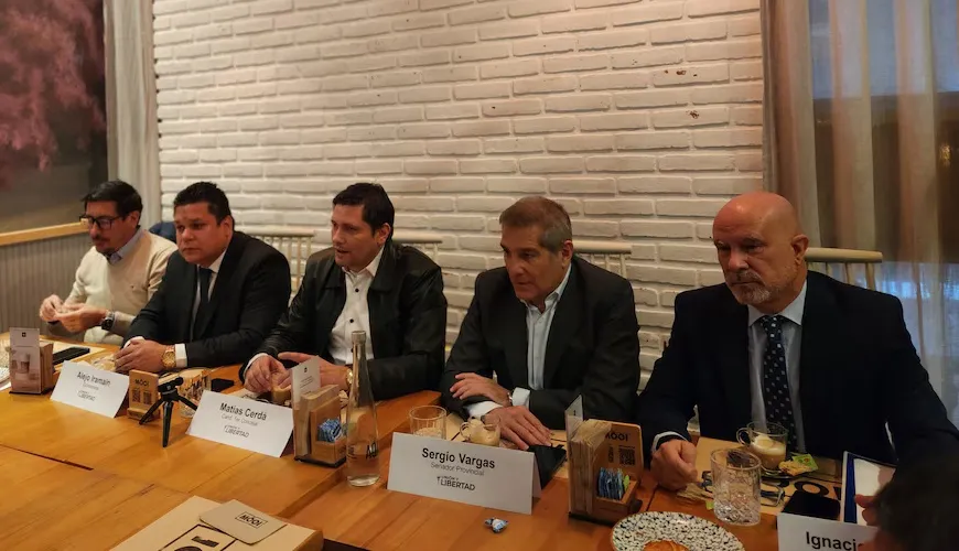 Unión y Libertad presentó sus propuestas en la Primera Sección