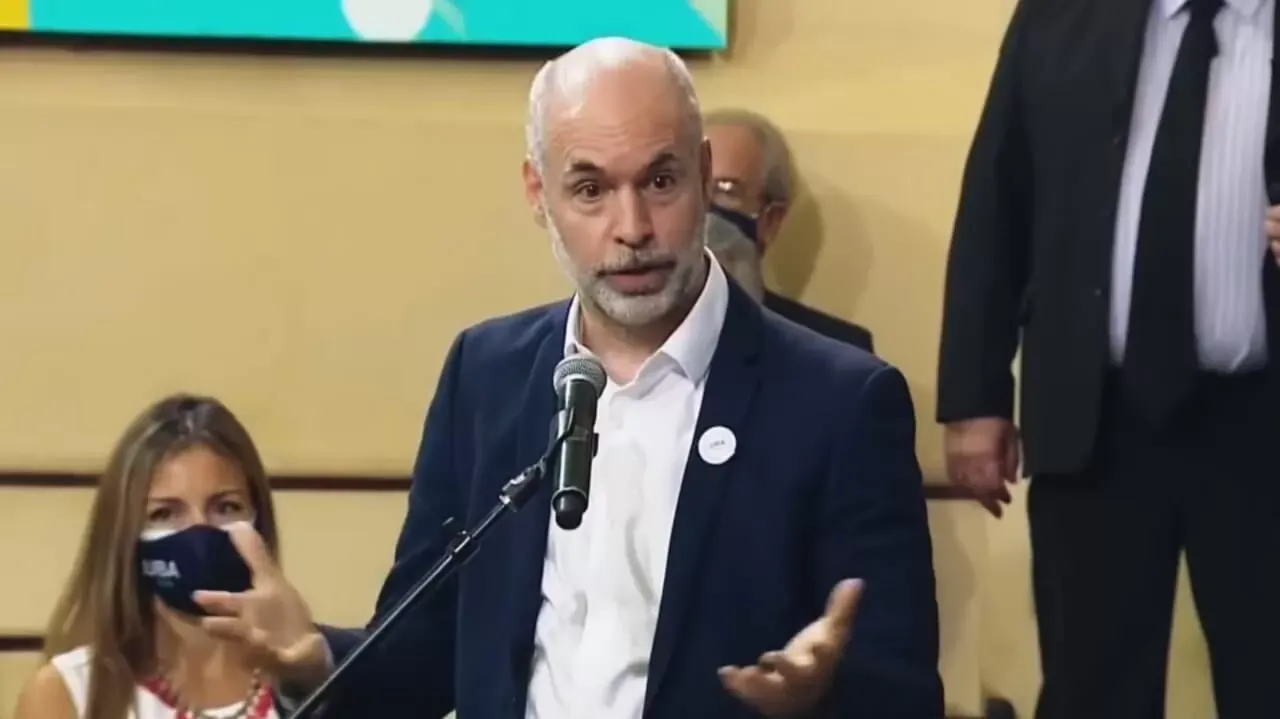 ¨Lo de Larreta con la judicialización de las clases es un capricho permanente¨