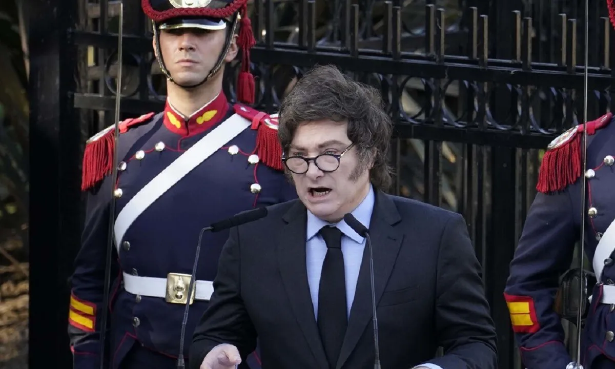 Milei en el acto de Malvinas: más ajuste y menos soberanía