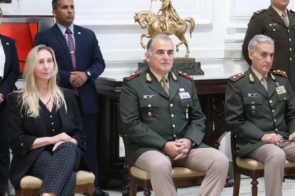 Casa Militar 2