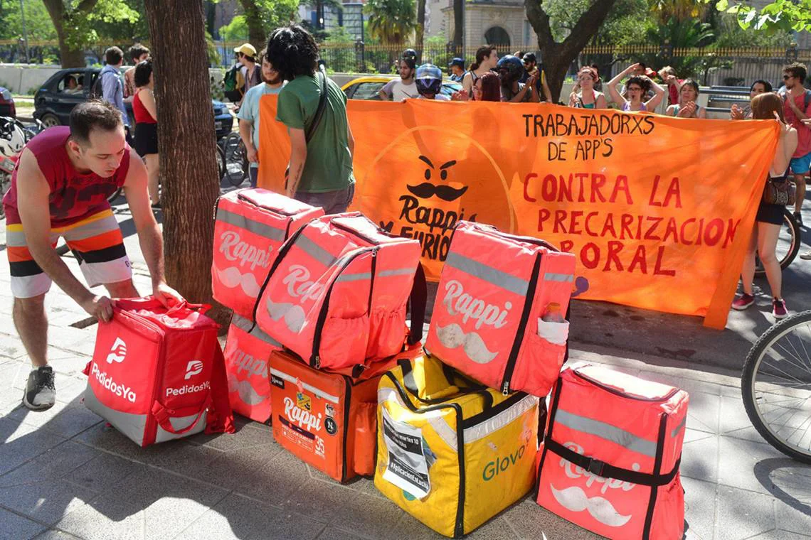 Repartidores de plataformas digitales