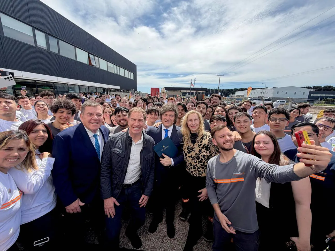 Milei, Santilli y Montenegro en la inauguración de la planta de Lamb Weston