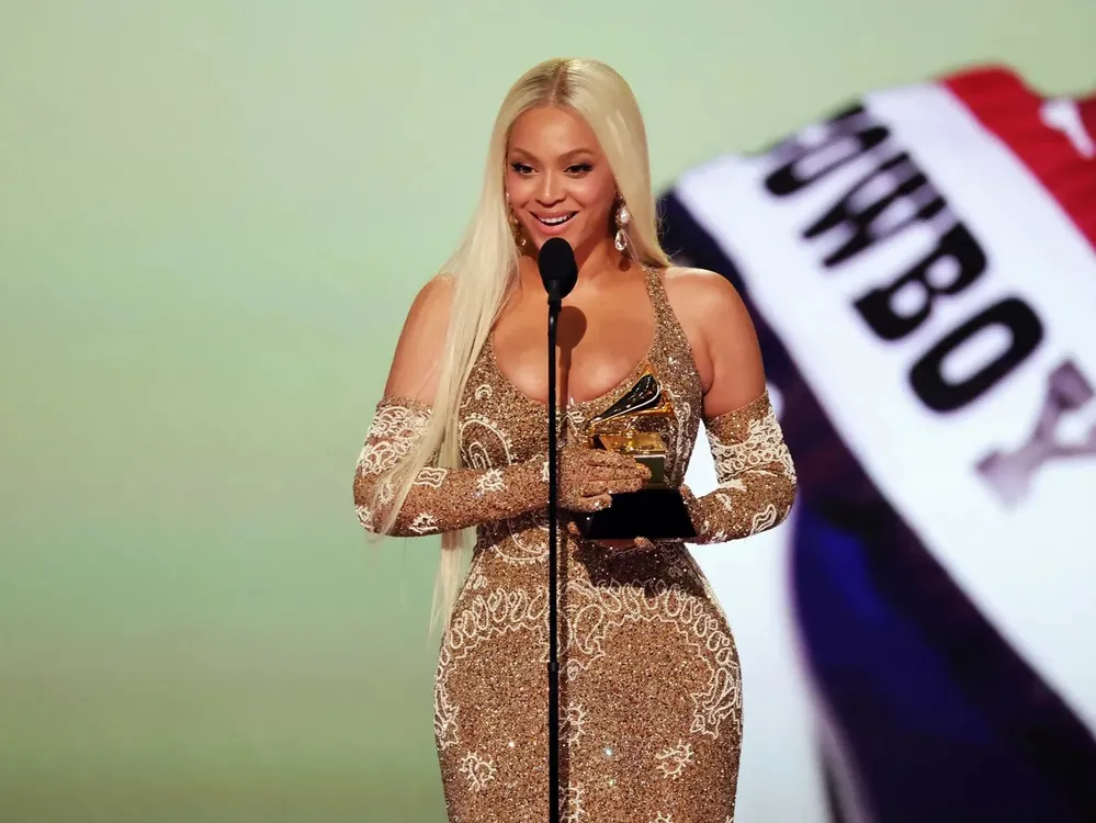 Grammy 2025: La música brilla en Los Ángeles tras la tragedia - Beyoncé