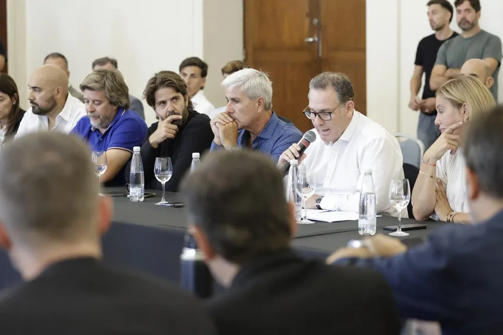 La Provincia analiza un “PreViaje” invernal ante la caída del turismo y el consumo